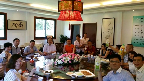 饮料餐饮渠道费非做不可 一榨鲜饮料餐饮渠道销